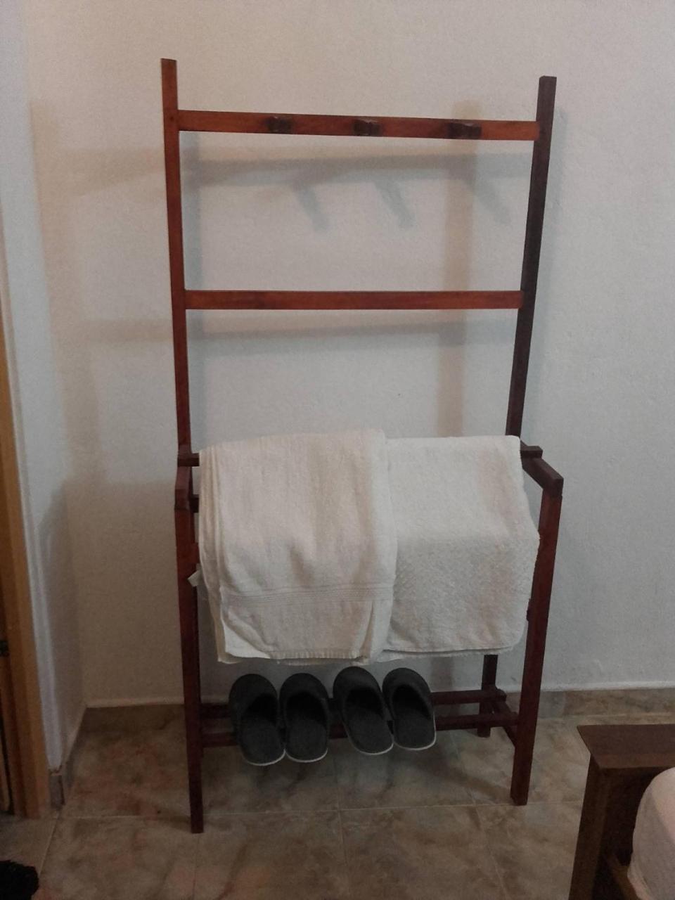 Kavee Guest Hotel Bentota Bagian luar foto